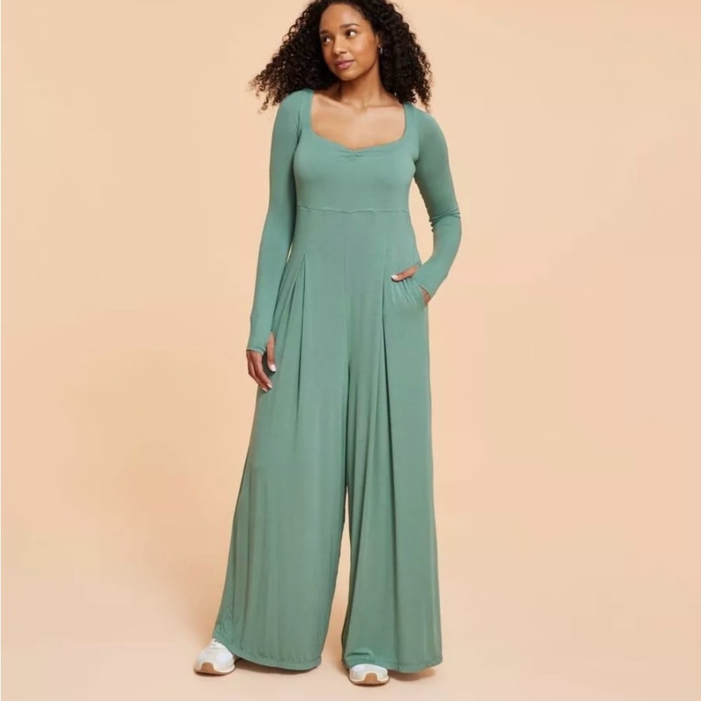 Blogilates sweetheart wide leg romper